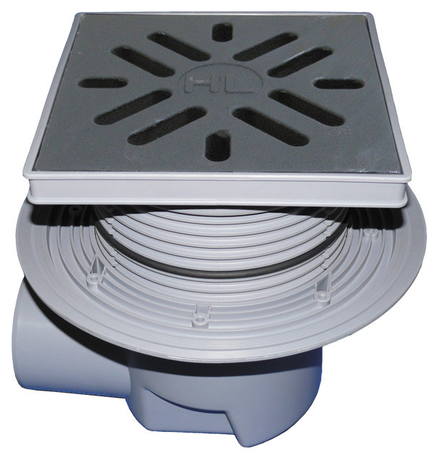 Дворовый трап для стилобатов и гаражей DN110 HL615