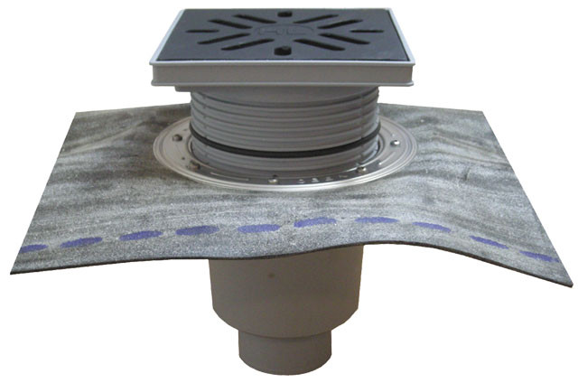 Дворовый трап для стилобатов и гаражей DN110 HL616HL/1