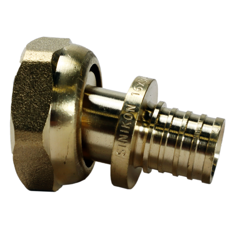 Муфта с накидной гайкой латунь